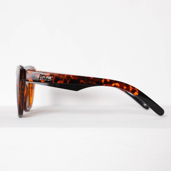 DIM MAK by Steve Aoki Brown Tortoise Sunglasses - Picture 3 of 7